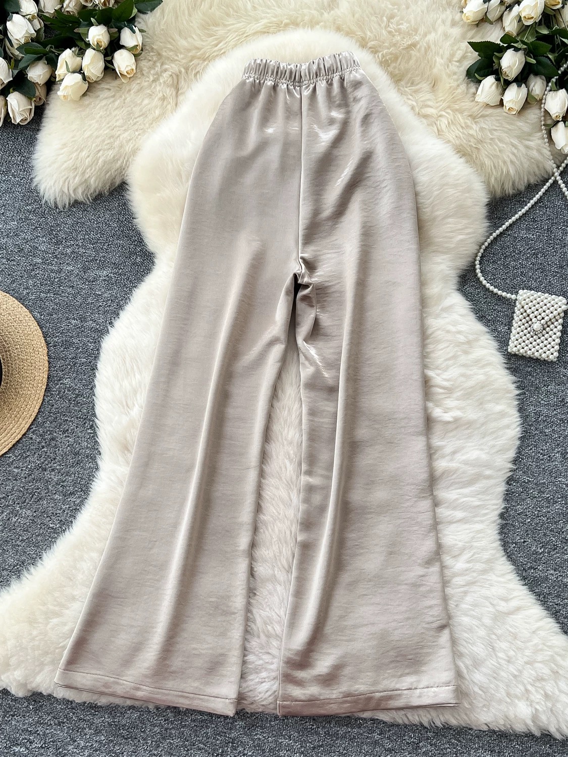 Stunning babe pants CP91 images